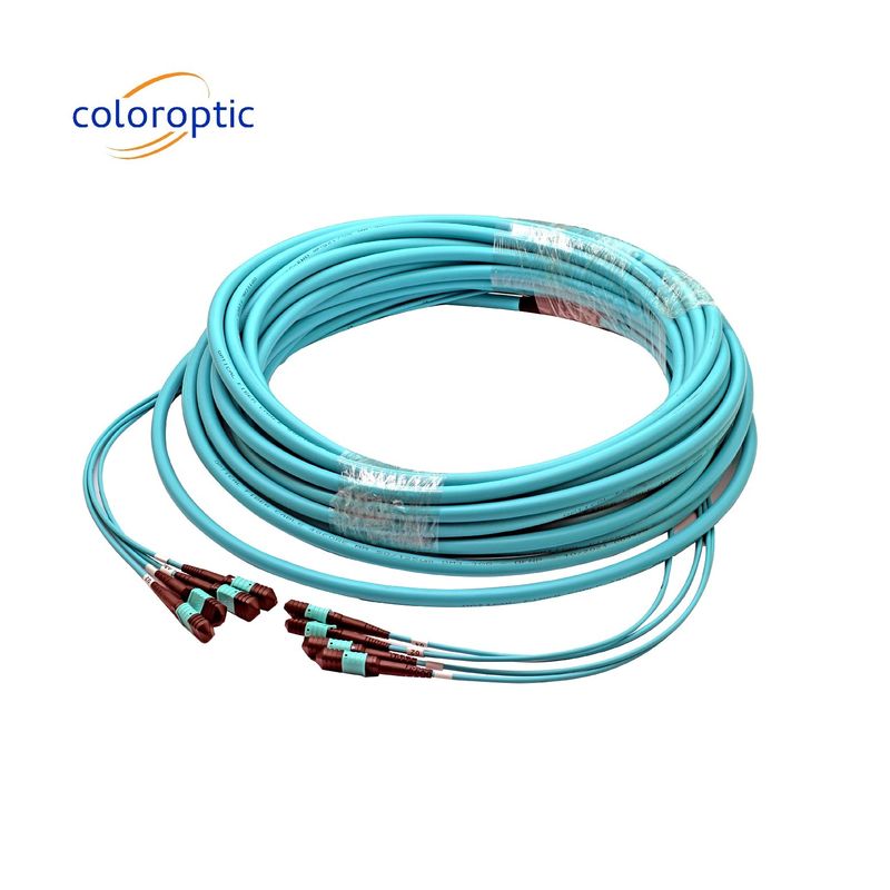MTPO MTP Patch Cord APC Vrouwelijke tot vrouwelijke stamvezeloptische patch cord